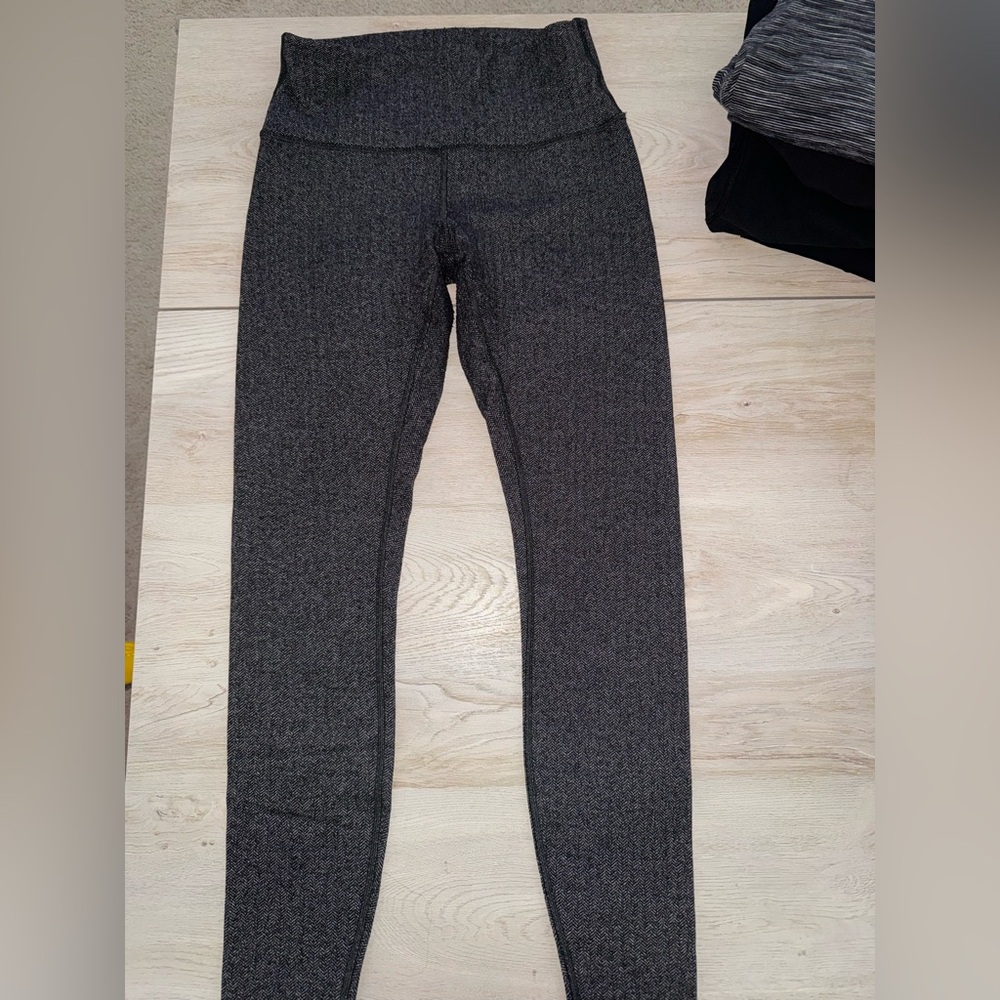 Lululemon Wunder Under High rise